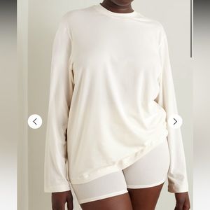 Great condition Skims Boyfriend Long sleeve top